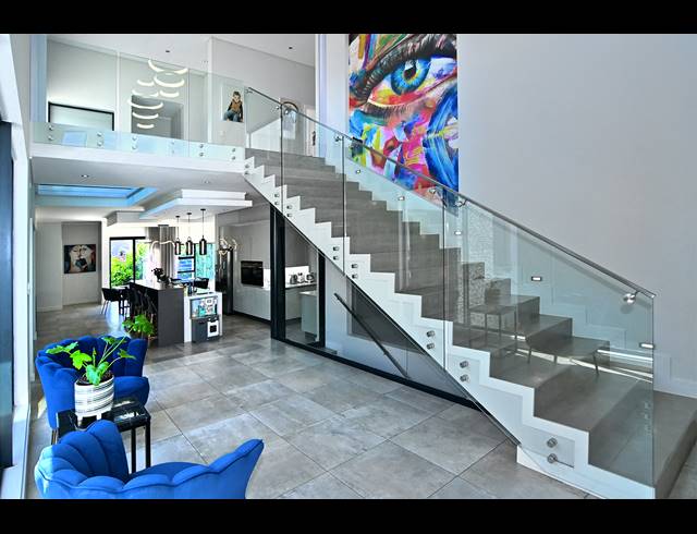 5 BEDROOM HOUSE FOR SALE IN WATERFALL COUNTRY VILLAGE